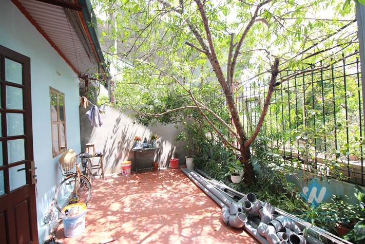 Vietnamese style house for rent in Tay Ho area
